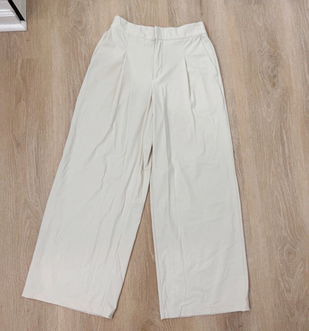 Women’s Athleta Pinnacle High Rise Trouser Pants in Bone Size 6